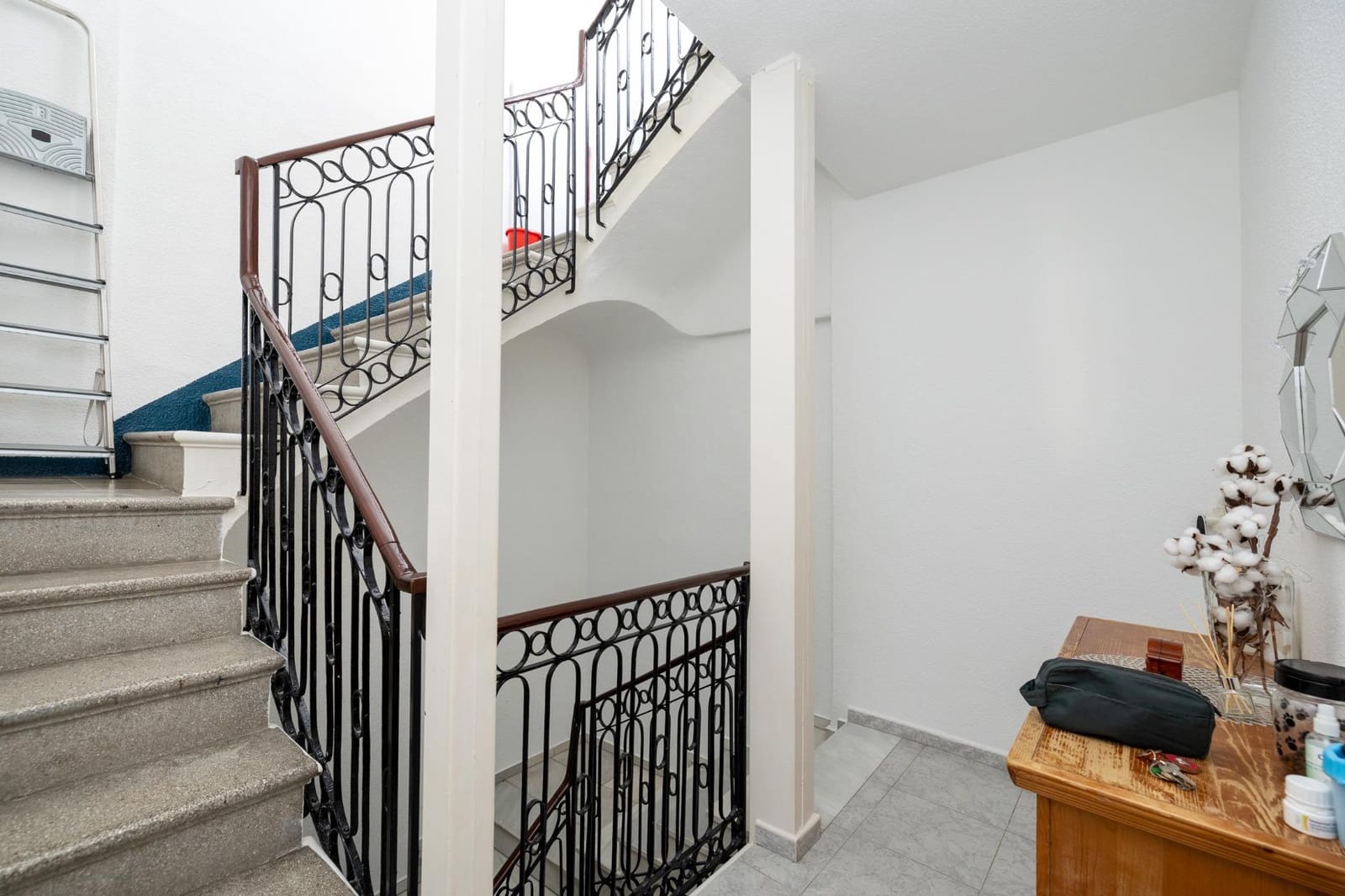 2 slaapkamer Flat te koop in Granada stad - € 299.500 (Ref: 9804290)