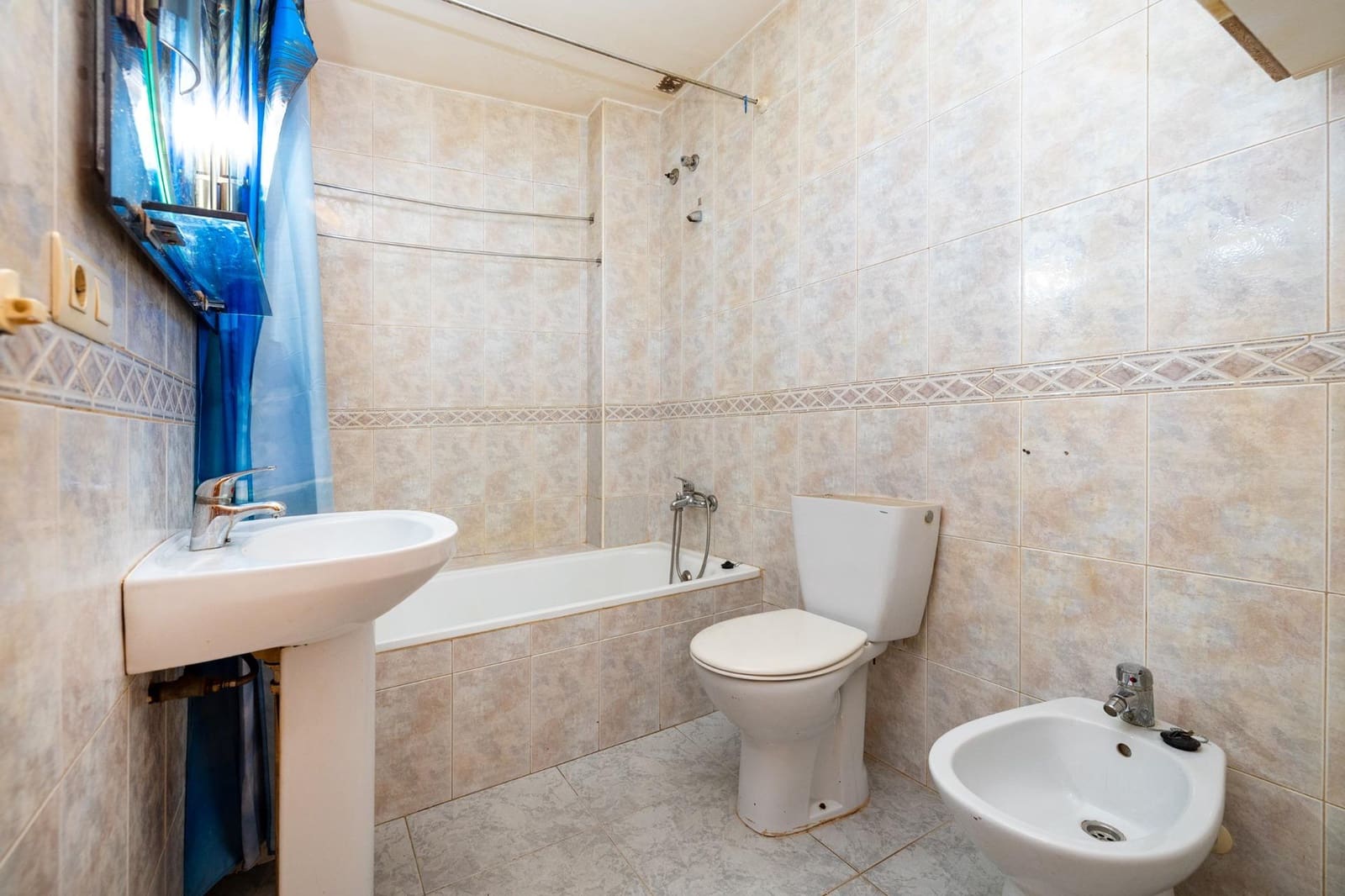 2 slaapkamer Flat te koop in Granada stad - € 299.500 (Ref: 9804290)