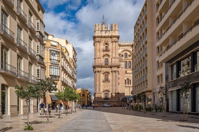 2 chambre Appartement à vendre à Centro, Malaga ville avec garage - 1 100 000 € (Ref: 9806471)