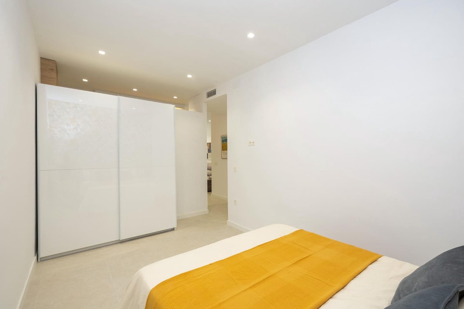 2 Zimmer Wohnung zu verkaufen in Granada Stadt - 185.000 € (Ref: 9811575)