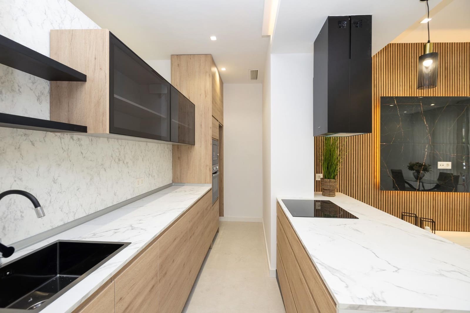 2 Zimmer Wohnung zu verkaufen in Granada Stadt - 185.000 € (Ref: 9811575)
