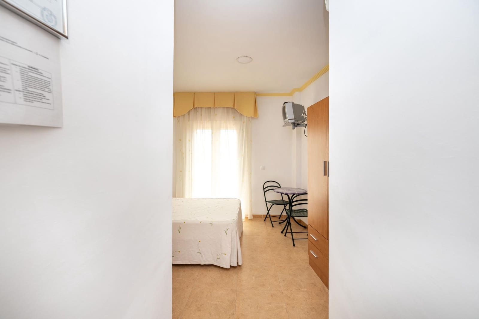 7 makuuhuone Hotelli myytävänä paikassa Alamedilla - 310 000 € (Ref: 9812384)