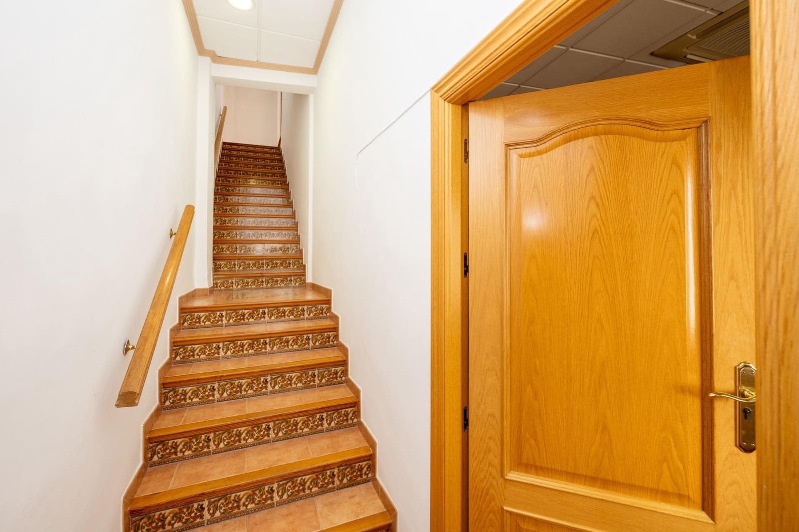 7 makuuhuone Hotelli myytävänä paikassa Alamedilla - 310 000 € (Ref: 9812384)
