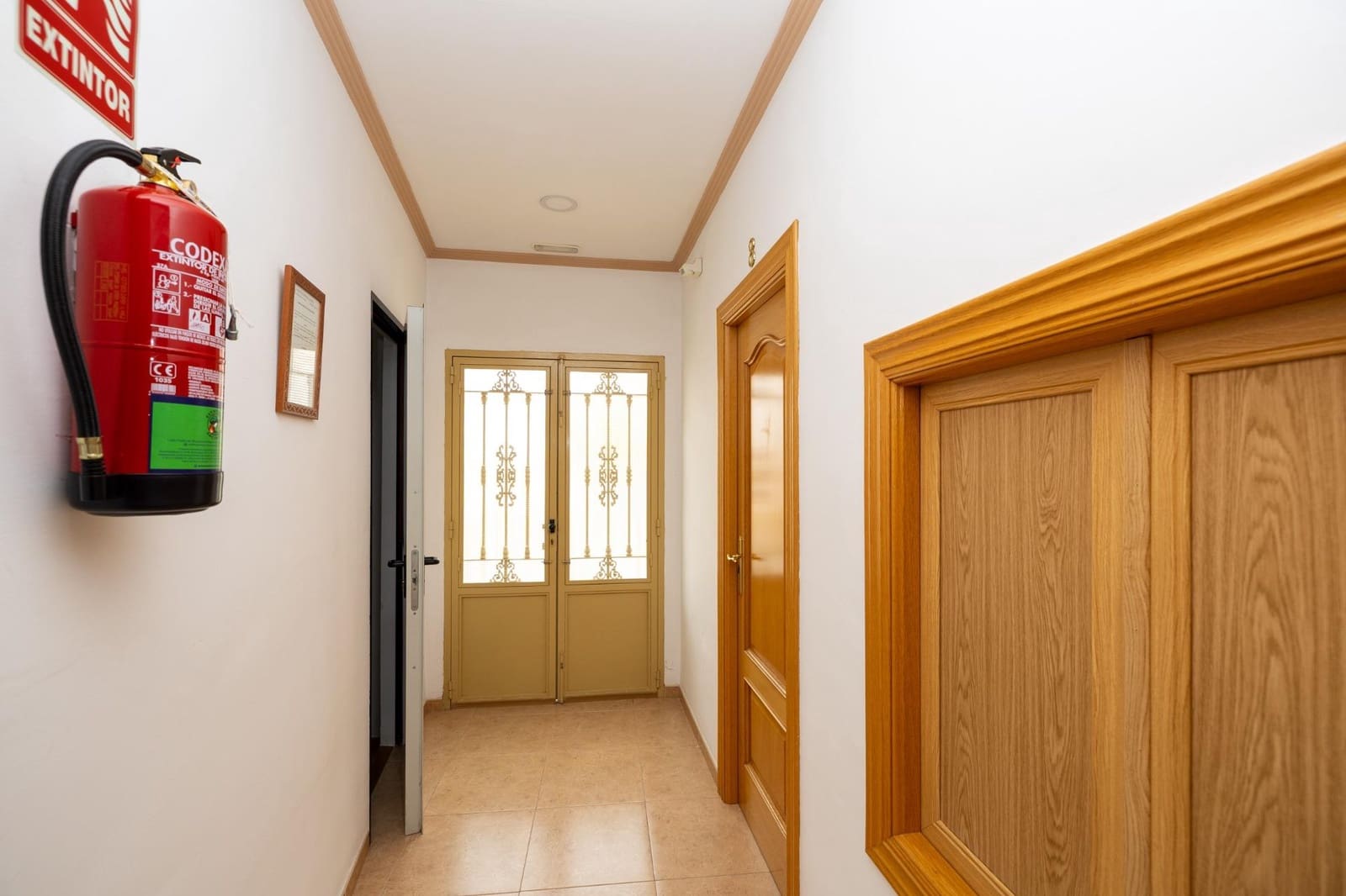 7 makuuhuone Hotelli myytävänä paikassa Alamedilla - 310 000 € (Ref: 9812384)