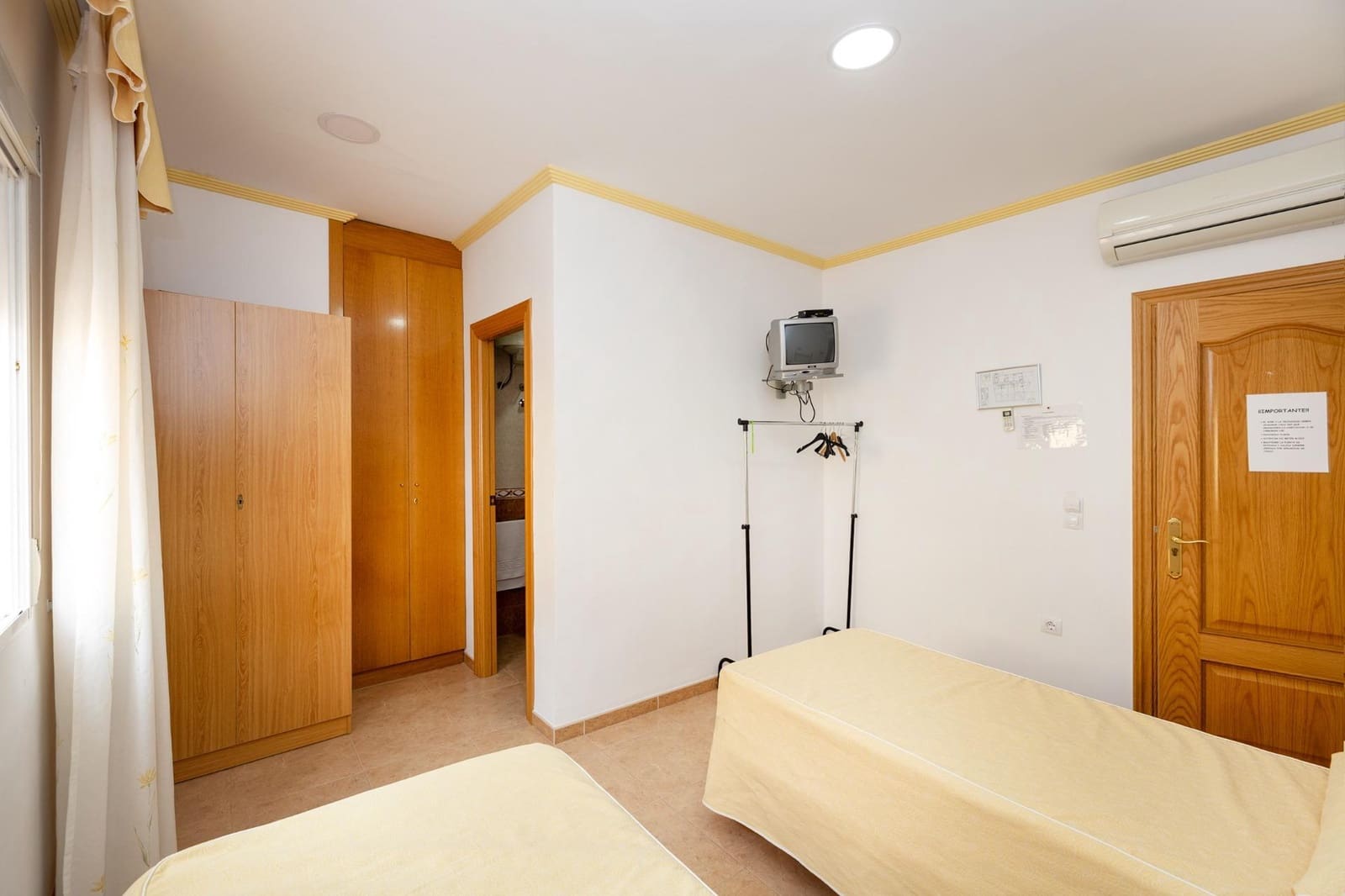 7 makuuhuone Hotelli myytävänä paikassa Alamedilla - 310 000 € (Ref: 9812384)