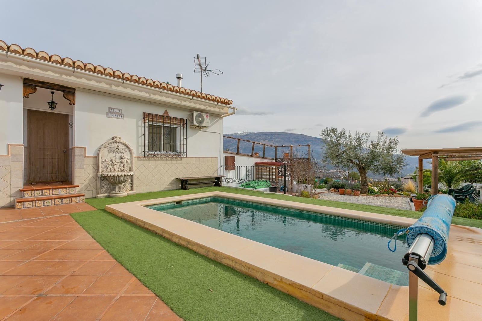 Finca/Casa Rural de 3 habitaciones en Albuñuelas en venta con piscina - 295.000 € (Ref: 9829094)