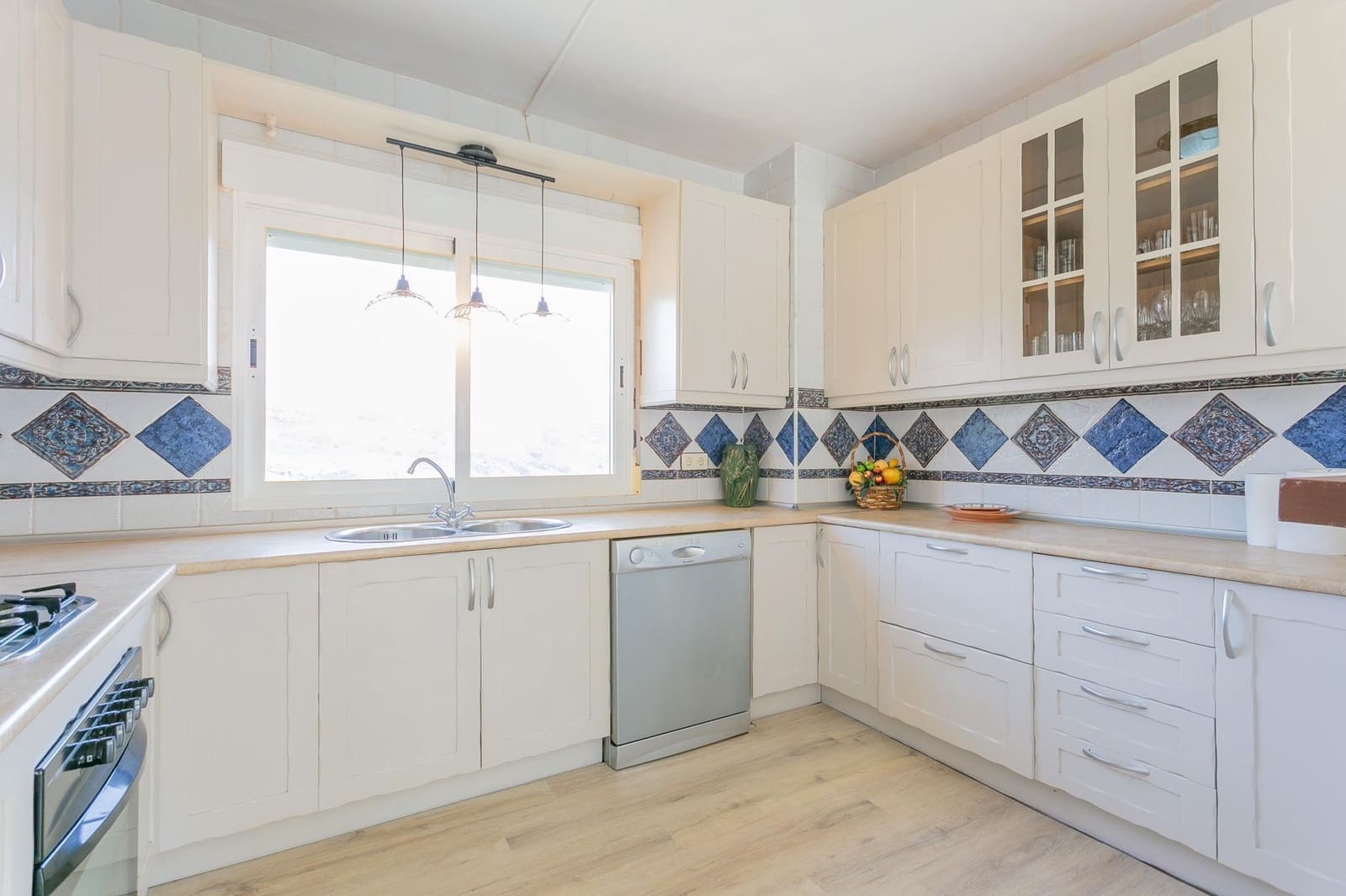 Finca/Casa Rural de 3 habitaciones en Albuñuelas en venta con piscina - 295.000 € (Ref: 9829094)