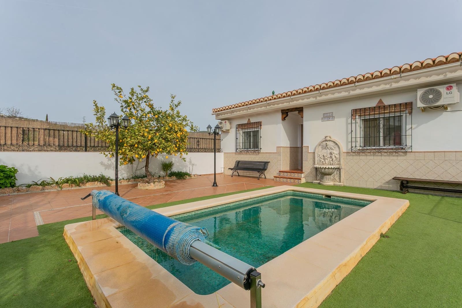 Finca/Casa Rural de 3 habitaciones en Albuñuelas en venta con piscina - 295.000 € (Ref: 9829094)