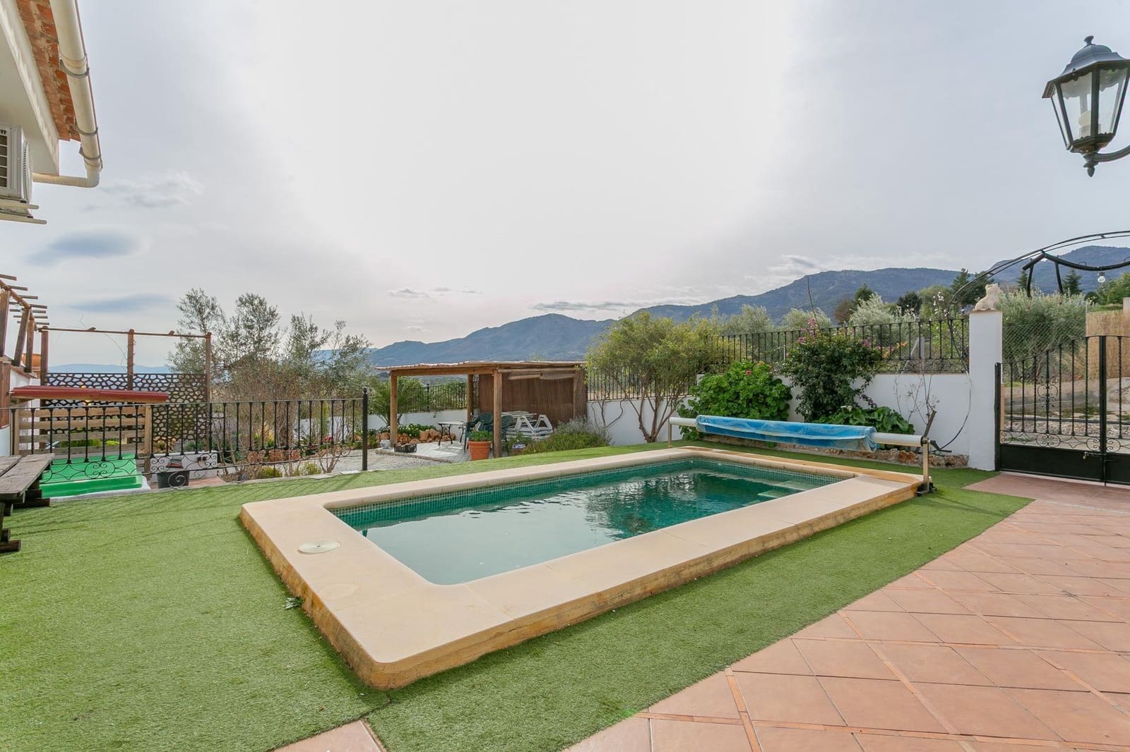 Finca/Casa Rural de 3 habitaciones en Albuñuelas en venta con piscina - 295.000 € (Ref: 9829094)