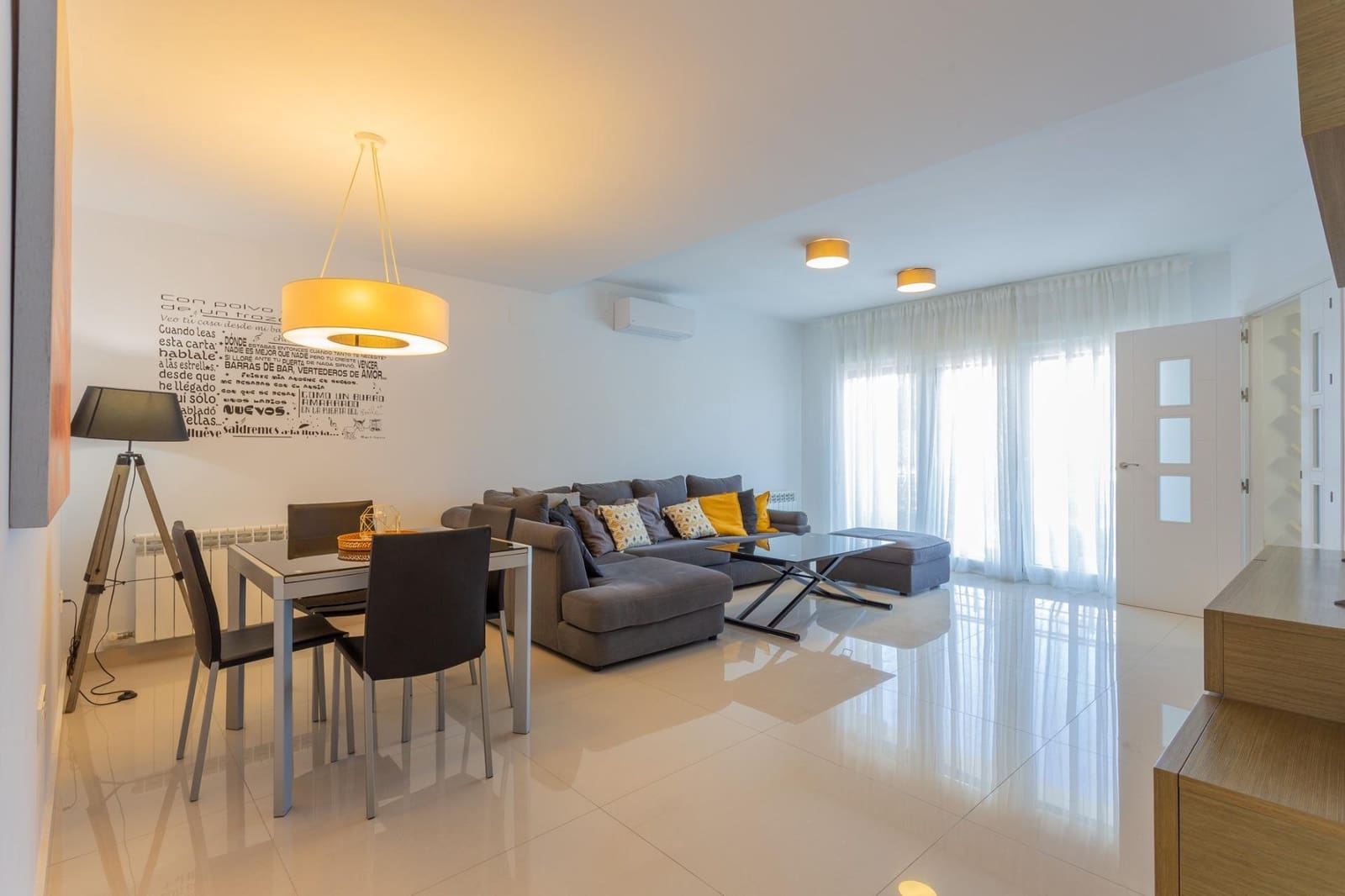 4 bedroom Terraced Villa for sale in Churriana de la Vega with garage - € 475,000 (Ref: 9868593)