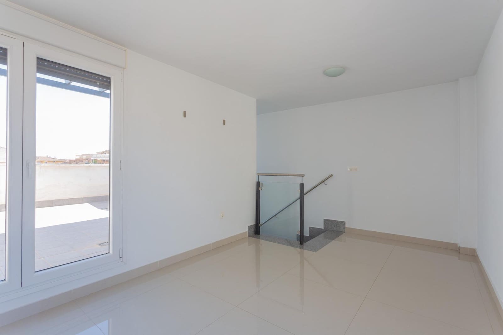 4 bedroom Terraced Villa for sale in Churriana de la Vega with garage - € 475,000 (Ref: 9868593)