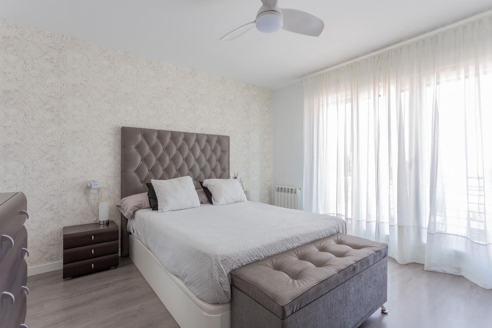 4 bedroom Terraced Villa for sale in Churriana de la Vega with garage - € 475,000 (Ref: 9868593)