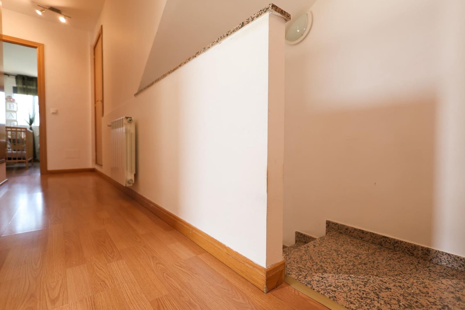 4 bedroom Villa for sale in Yebes - € 239,000 (Ref: 9970608)