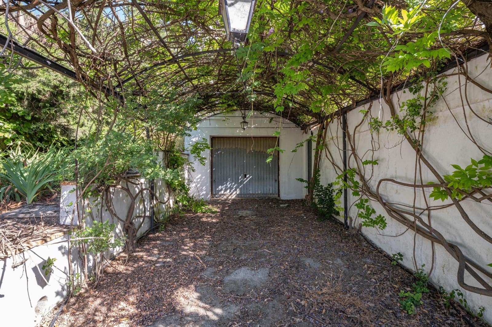 5 soverom Villa til salgs i Las Gabias med svømmebasseng garasje - € 425 000 (Ref: 9970609)
