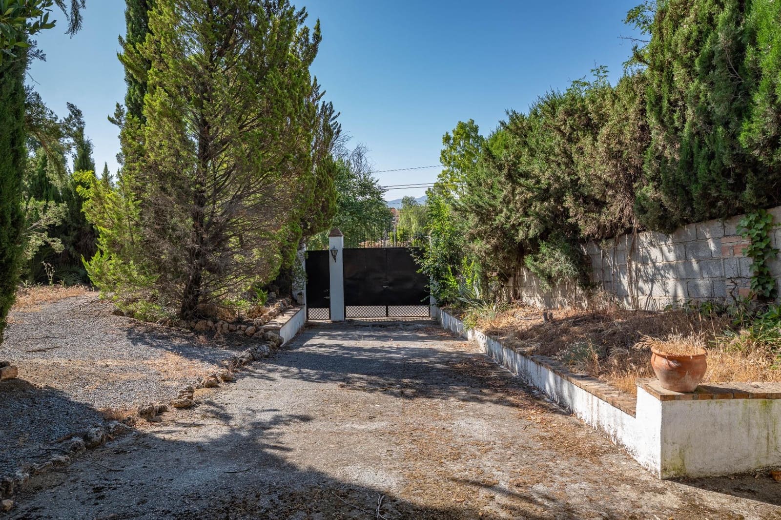 5 soverom Villa til salgs i Las Gabias med svømmebasseng garasje - € 425 000 (Ref: 9970609)