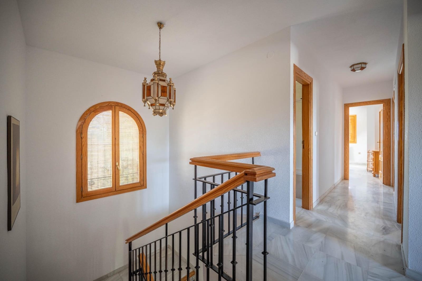 5 soverom Villa til salgs i Las Gabias med svømmebasseng garasje - € 425 000 (Ref: 9970609)