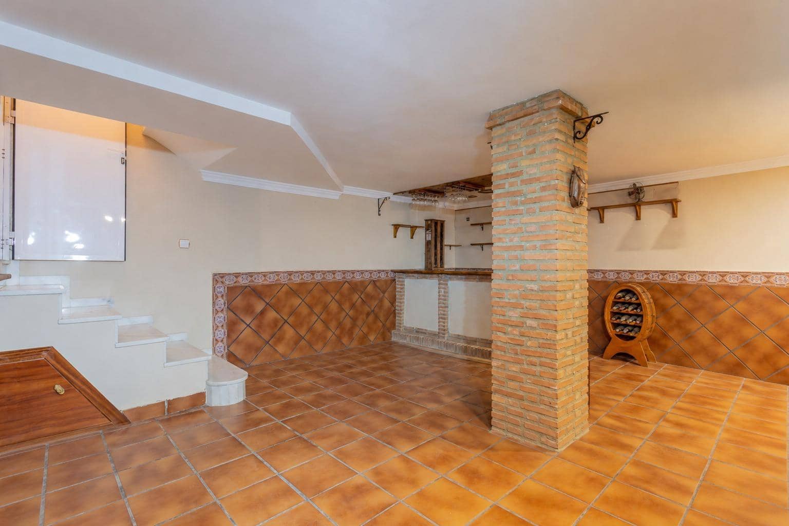 3 chambre Villa/Maison Mitoyenne à vendre à Alhendin avec piscine garage - 310 000 € (Ref: 9975431)