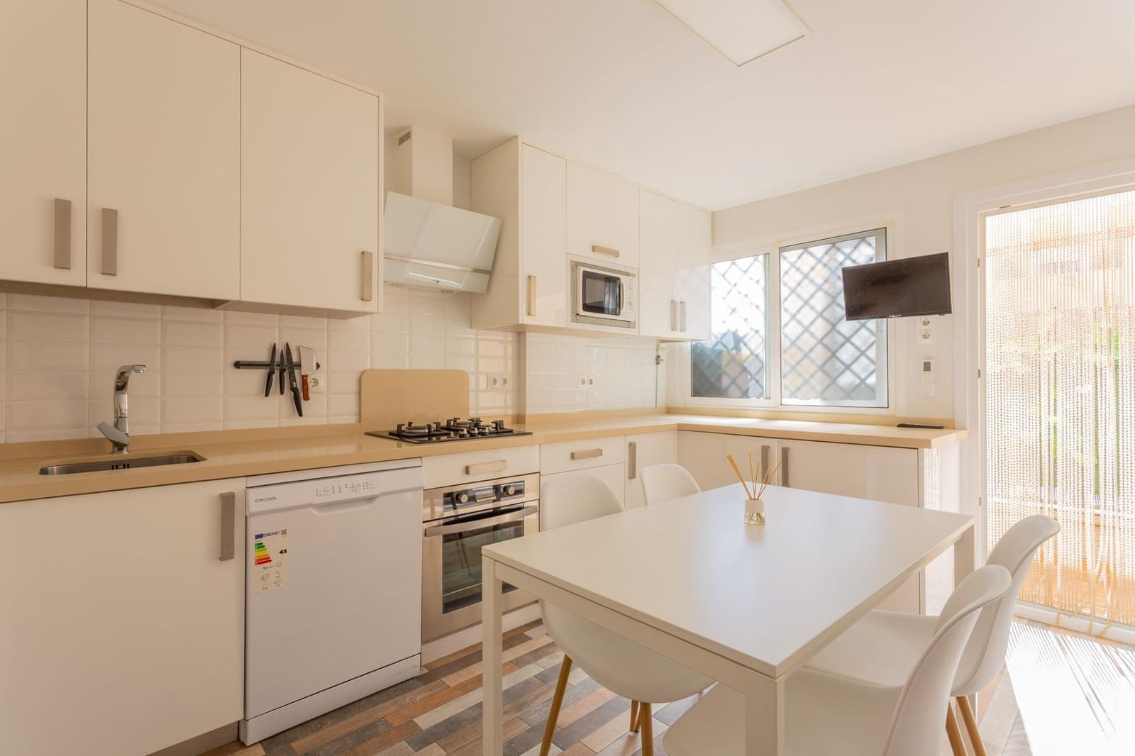 3 chambre Villa/Maison Mitoyenne à vendre à Alhendin avec piscine garage - 310 000 € (Ref: 9975431)