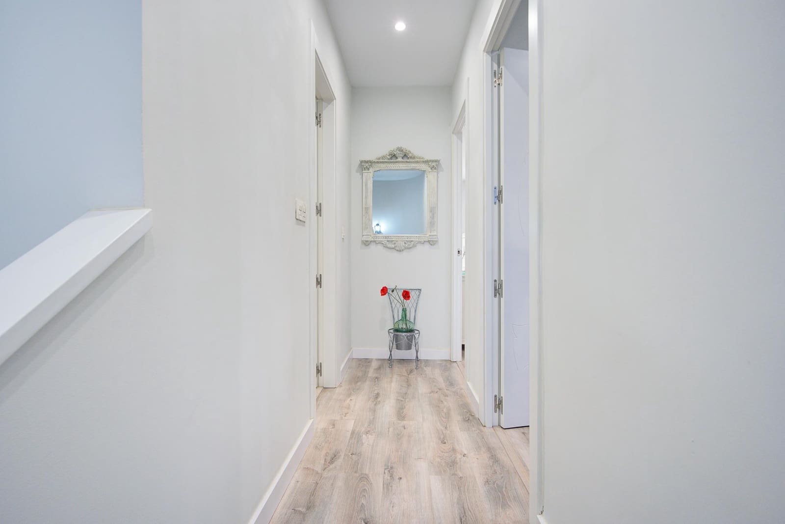 3 slaapkamer Villa te koop in Jun met zwembad - € 370.000 (Ref: 9975432)