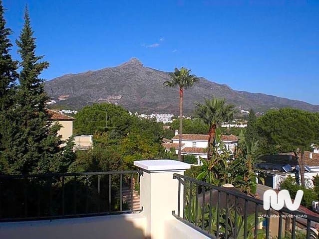 6 camera da letto Villa in vendita in La Dama de Noche - La Alzambra, Marbella con piscina - 3.000.000 € (Rif: 8466799)