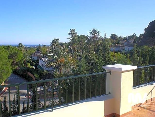 6 camera da letto Villa in vendita in La Dama de Noche - La Alzambra, Marbella con piscina - 3.000.000 € (Rif: 8466799)