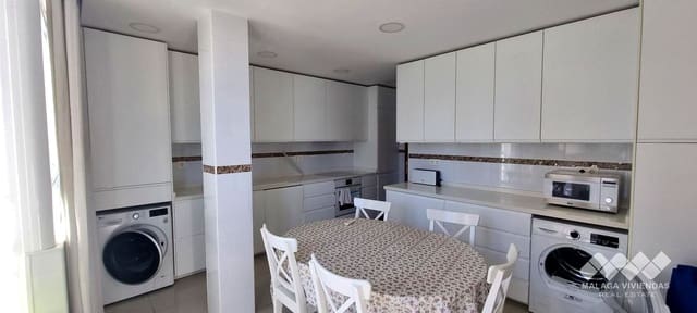 4 soveværelse Lejlighed til salg i Playa de los Boliches, Fuengirola - € 650.000 (Ref: 8935550)