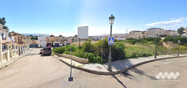 Ubebygd land til salgs i Capistrano, Nerja - € 1 490 000 (Ref: 9080955)