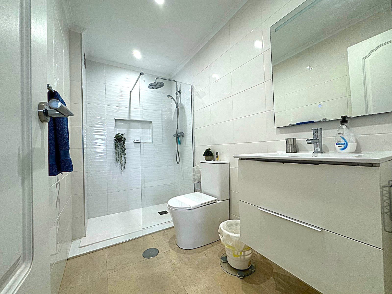 2 bedroom Apartment for sale in Dehesa de Campoamor - € 189,900 (Ref: 9488807)