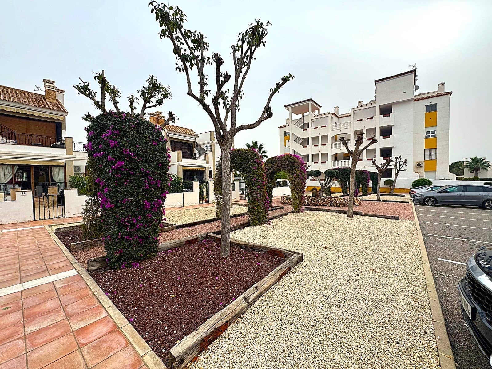 2 bedroom Apartment for sale in Dehesa de Campoamor - € 189,900 (Ref: 9488807)