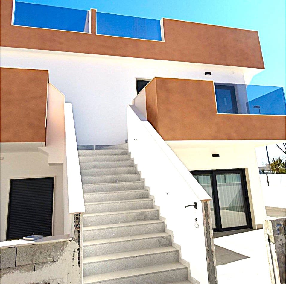 3 bedroom Apartment for sale in Torre de la Horadada - € 179,900 (Ref: 9488810)