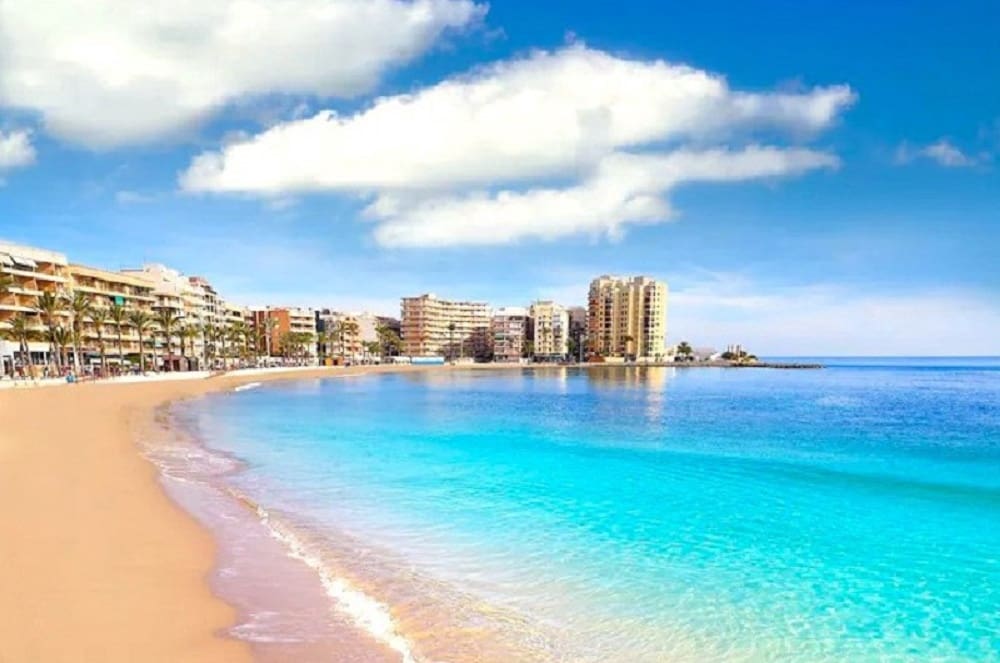 2 soveværelse Byhus til salg i La Mata - € 159.850 (Ref: 9488812)