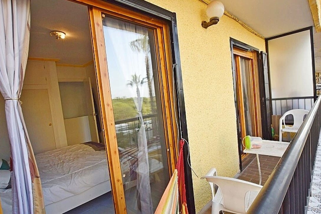 2 soveværelse Byhus til salg i La Mata - € 159.850 (Ref: 9488812)