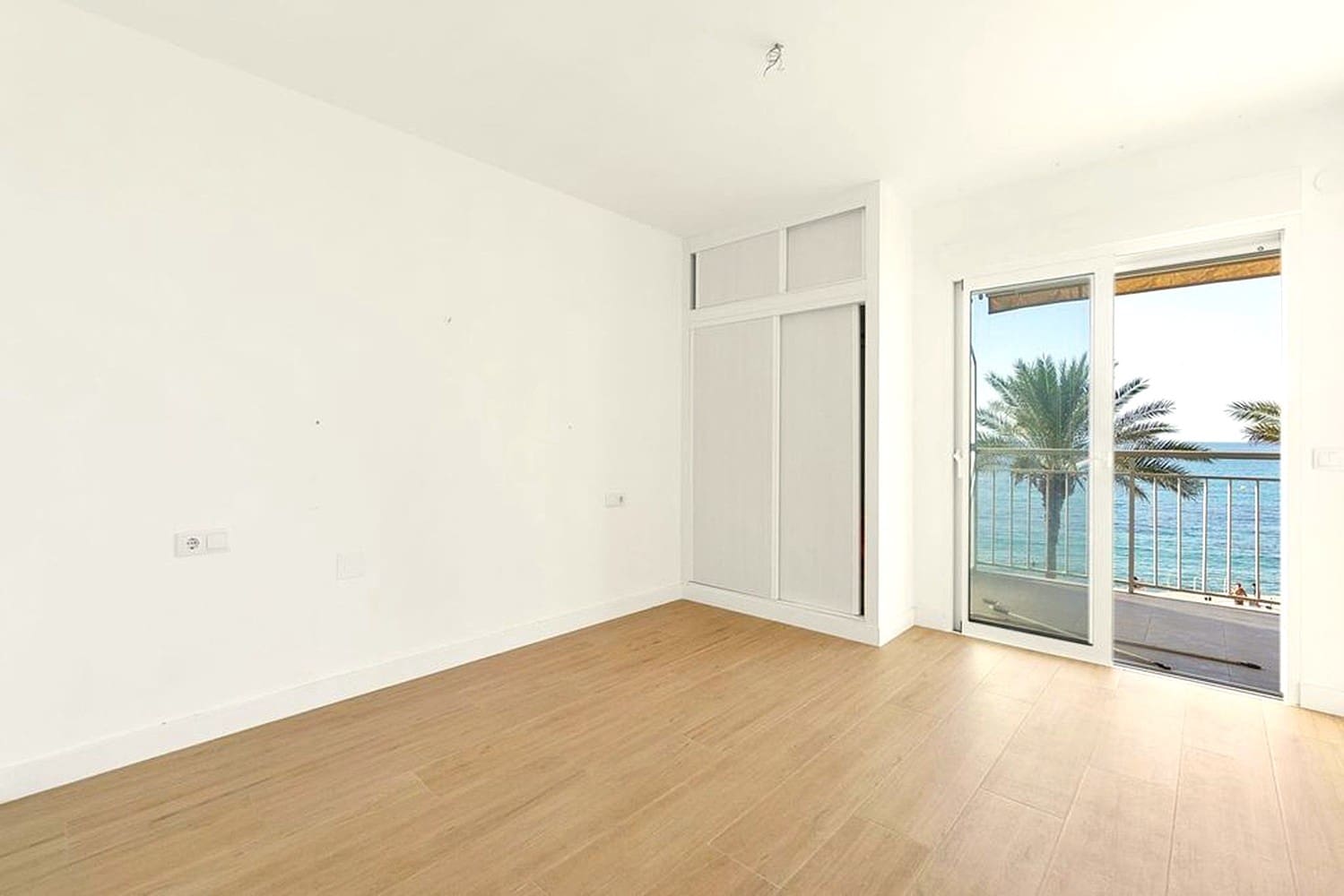 4 makuuhuone Huoneisto myytävänä paikassa Torrevieja - 379 999 € (Ref: 9488814)