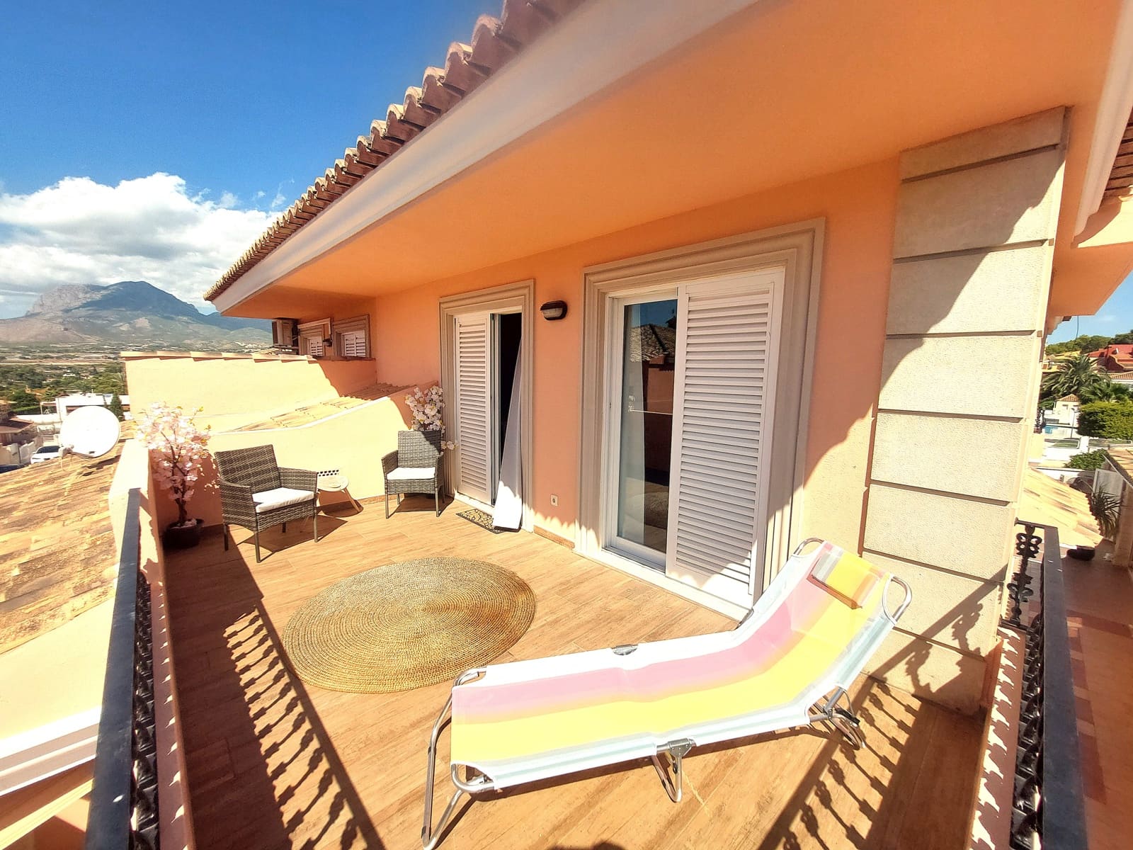 6 bedroom Villa for sale in Benidorm - € 524,999 (Ref: 9488815)
