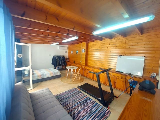 6 bedroom Villa for sale in Benidorm - € 524,999 (Ref: 9488815)