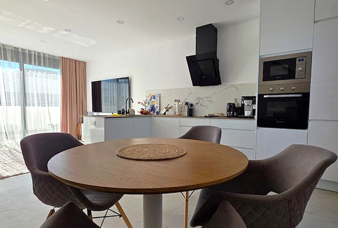 2 bedroom Villa for sale in Monforte del Cid - € 319,950 (Ref: 9488824)