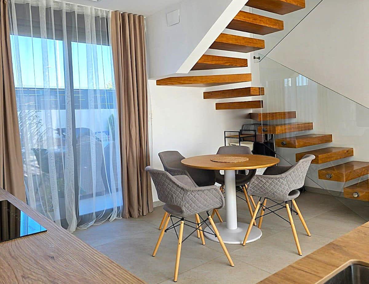 2 bedroom Villa for sale in Monforte del Cid - € 319,950 (Ref: 9488824)