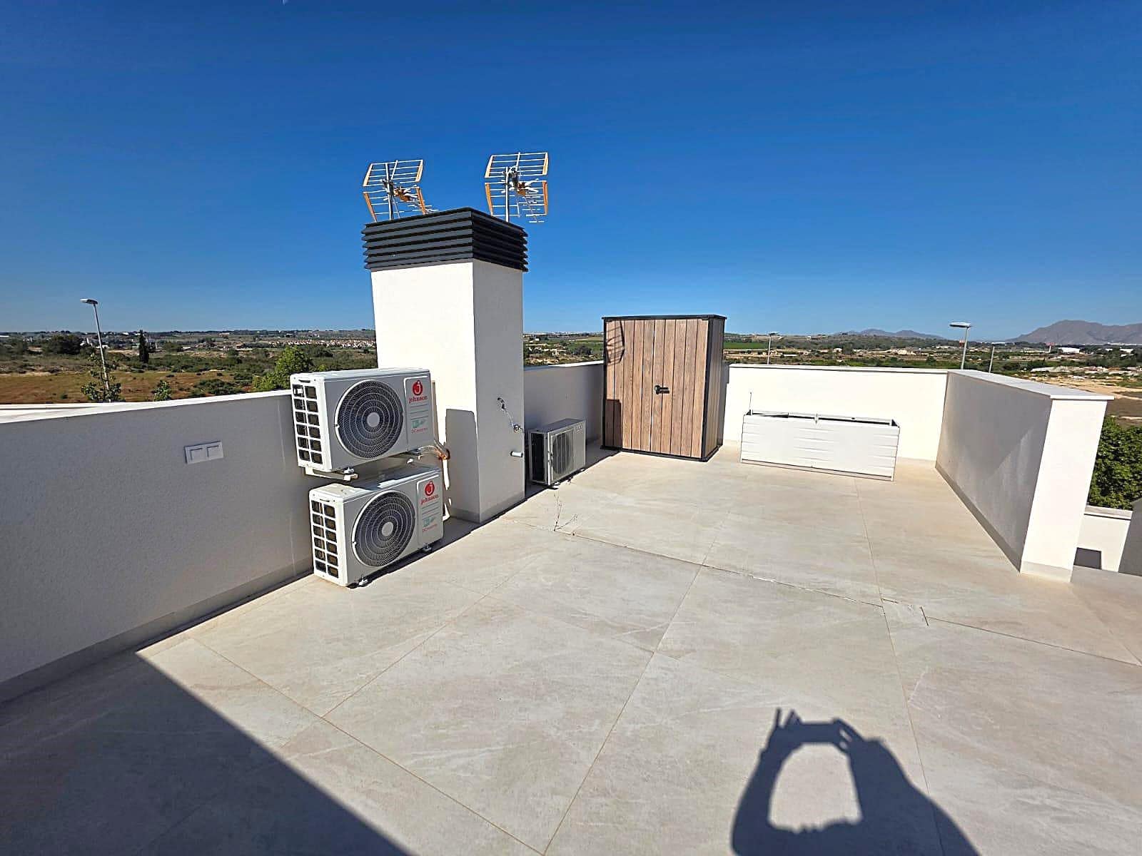 2 bedroom Villa for sale in Monforte del Cid - € 319,950 (Ref: 9488824)