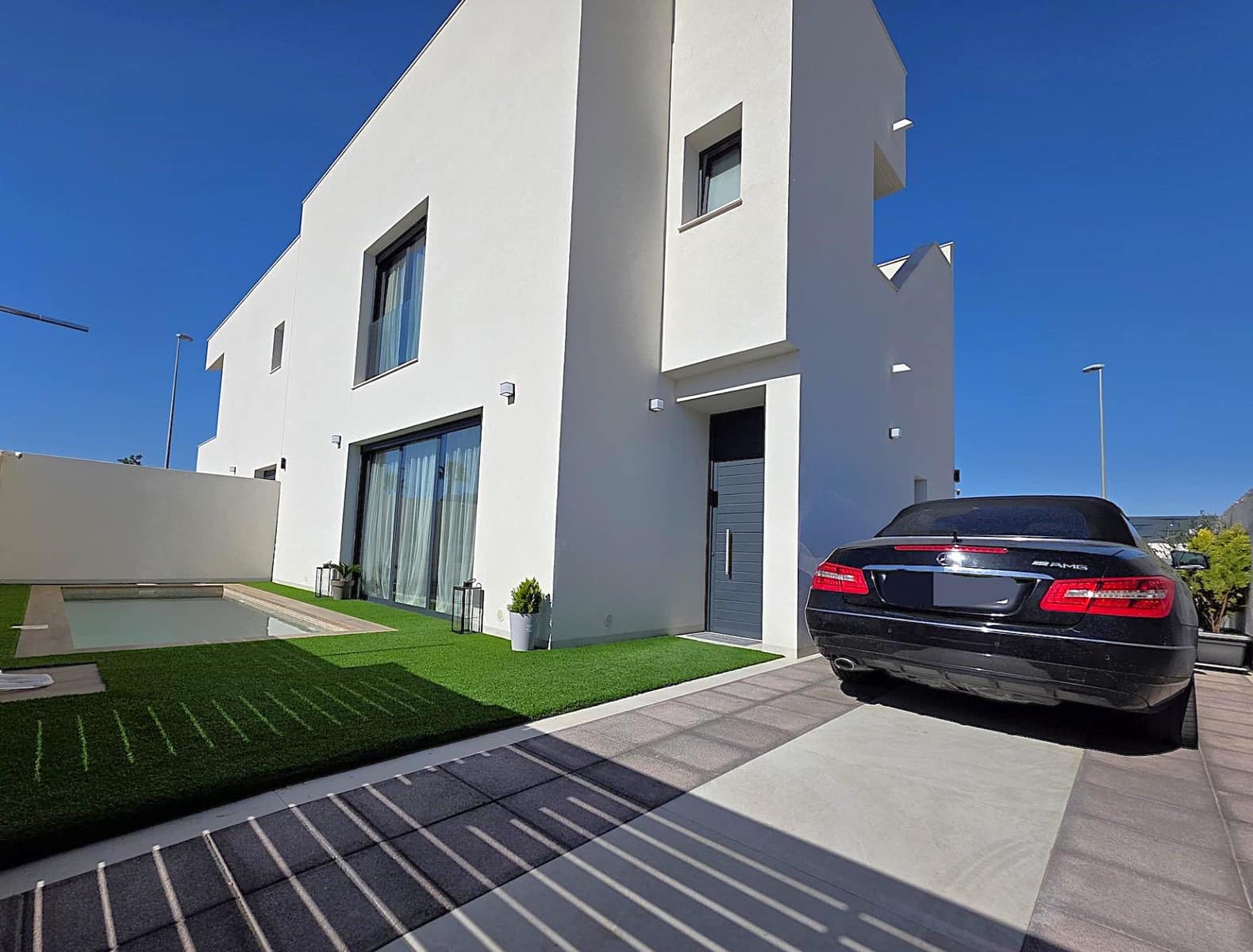 2 bedroom Villa for sale in Monforte del Cid - € 319,950 (Ref: 9488824)