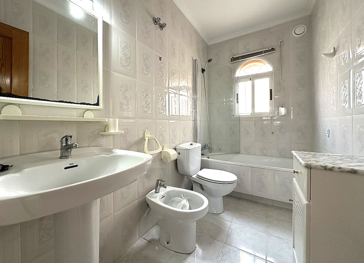 2 soveværelse Byhus til salg i La Mata - € 158.950 (Ref: 9488831)