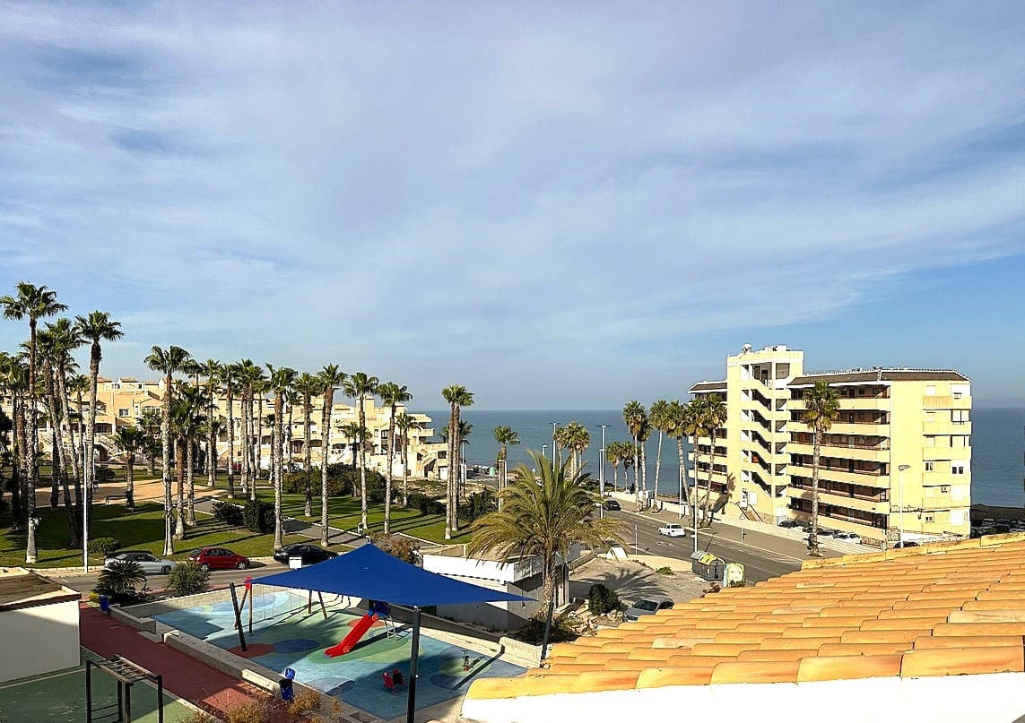 2 soveværelse Byhus til salg i La Mata - € 158.950 (Ref: 9488831)