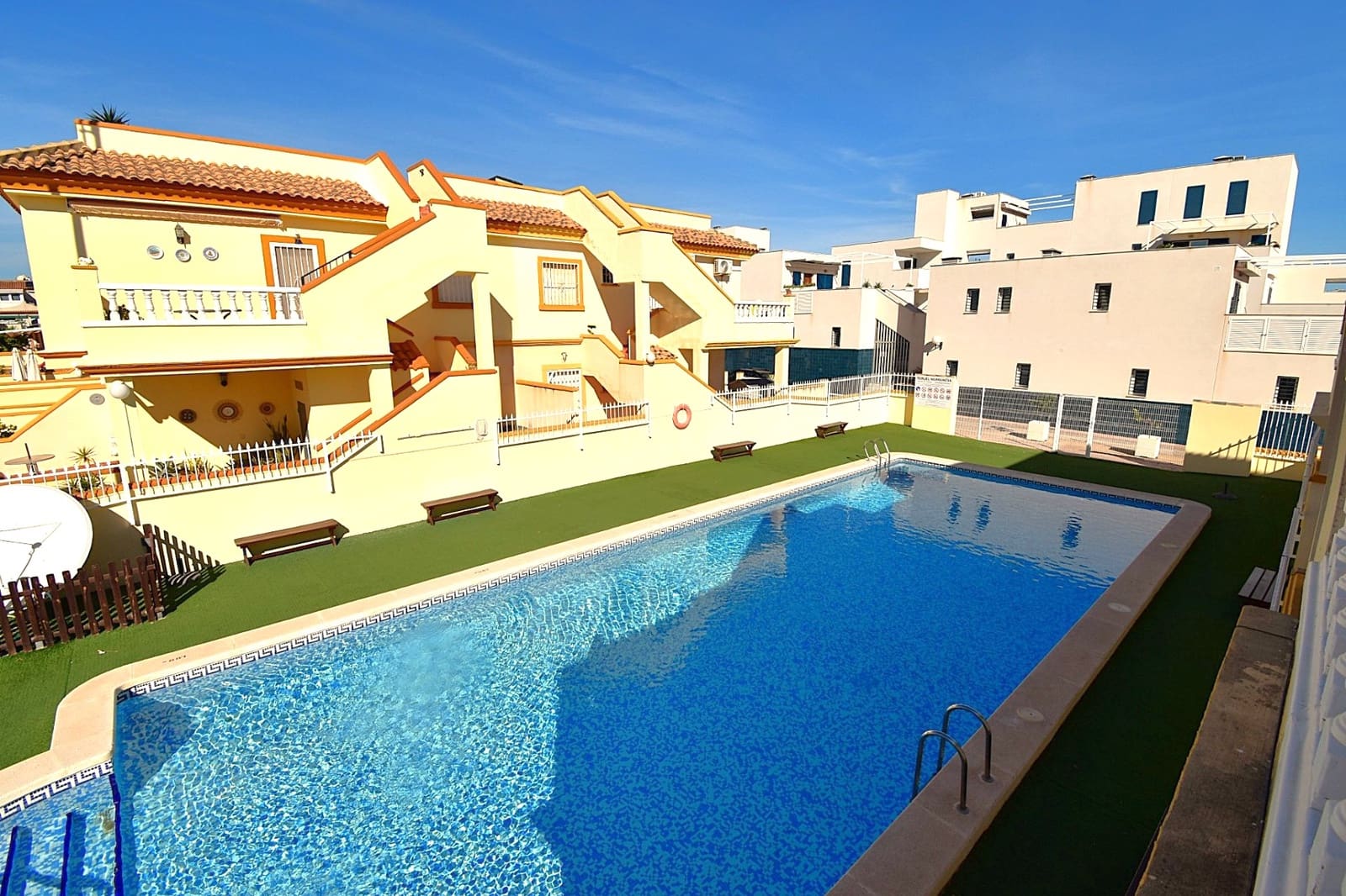 2 bedroom Apartment for sale in Playa Flamenca - € 188,950 (Ref: 9488836)