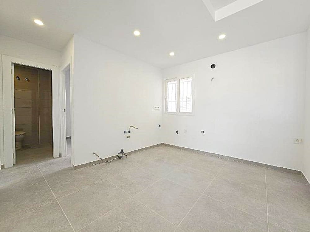 2 makuuhuone Huoneisto myytävänä paikassa Torrevieja - 233 950 € (Ref: 9488839)