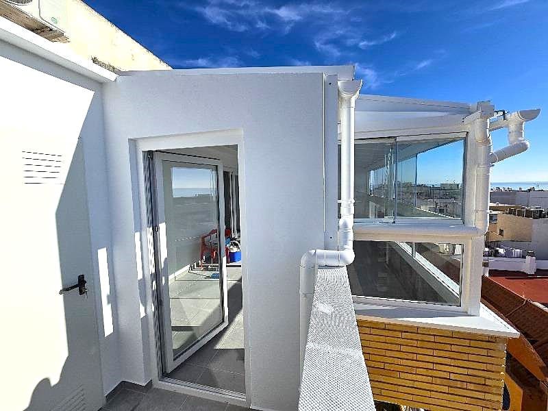 2 makuuhuone Huoneisto myytävänä paikassa Torrevieja - 233 950 € (Ref: 9488839)