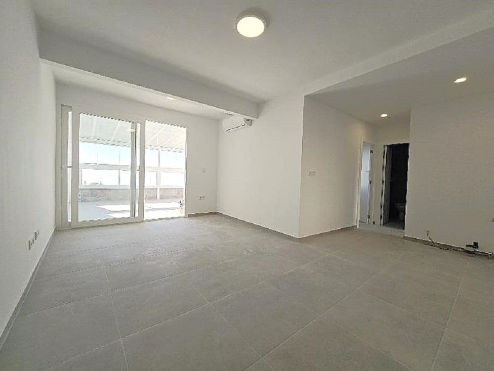 2 makuuhuone Huoneisto myytävänä paikassa Torrevieja - 233 950 € (Ref: 9488839)