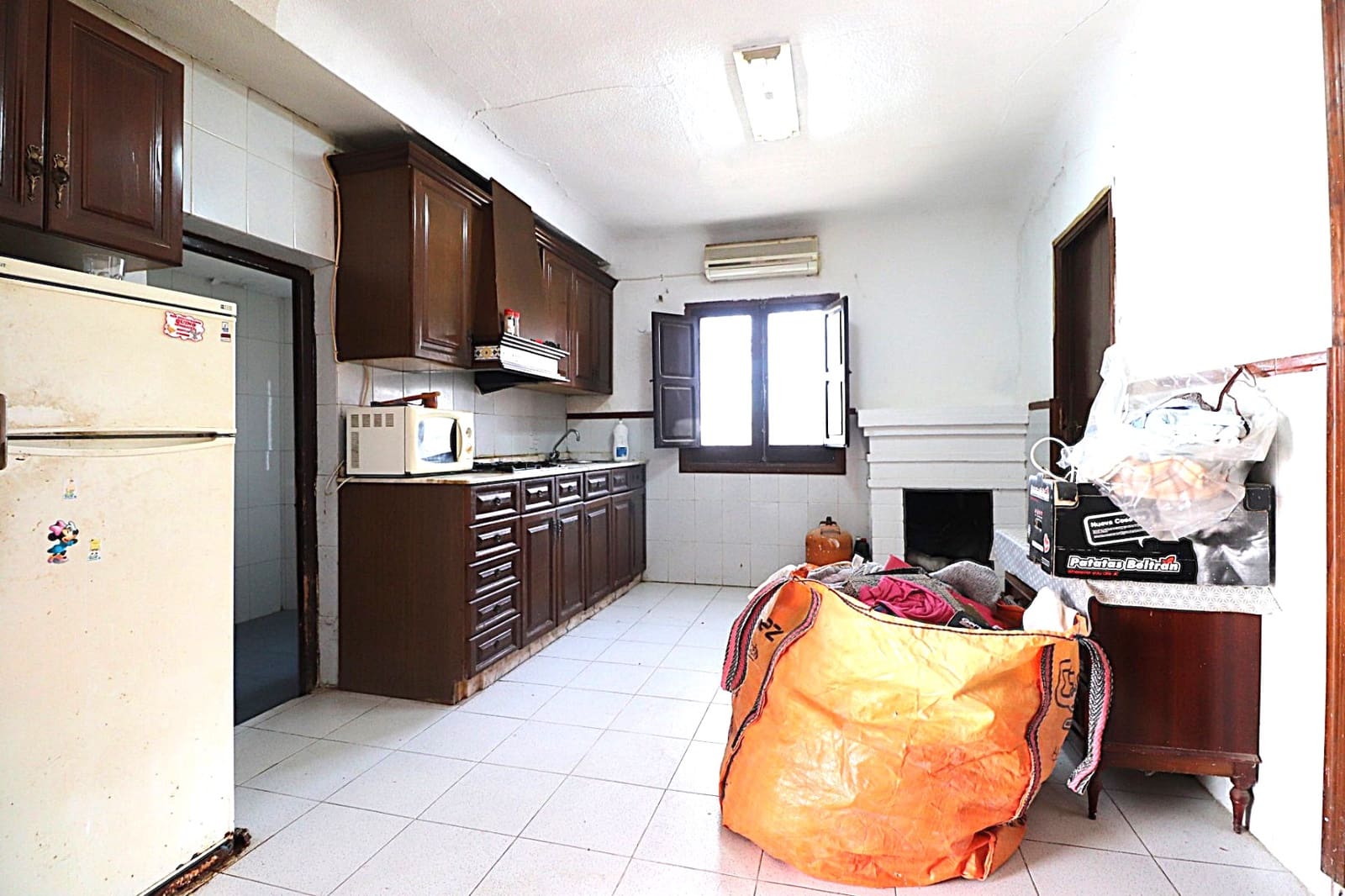 5 bedroom Villa for sale in Rojales - € 168,950 (Ref: 9488852)