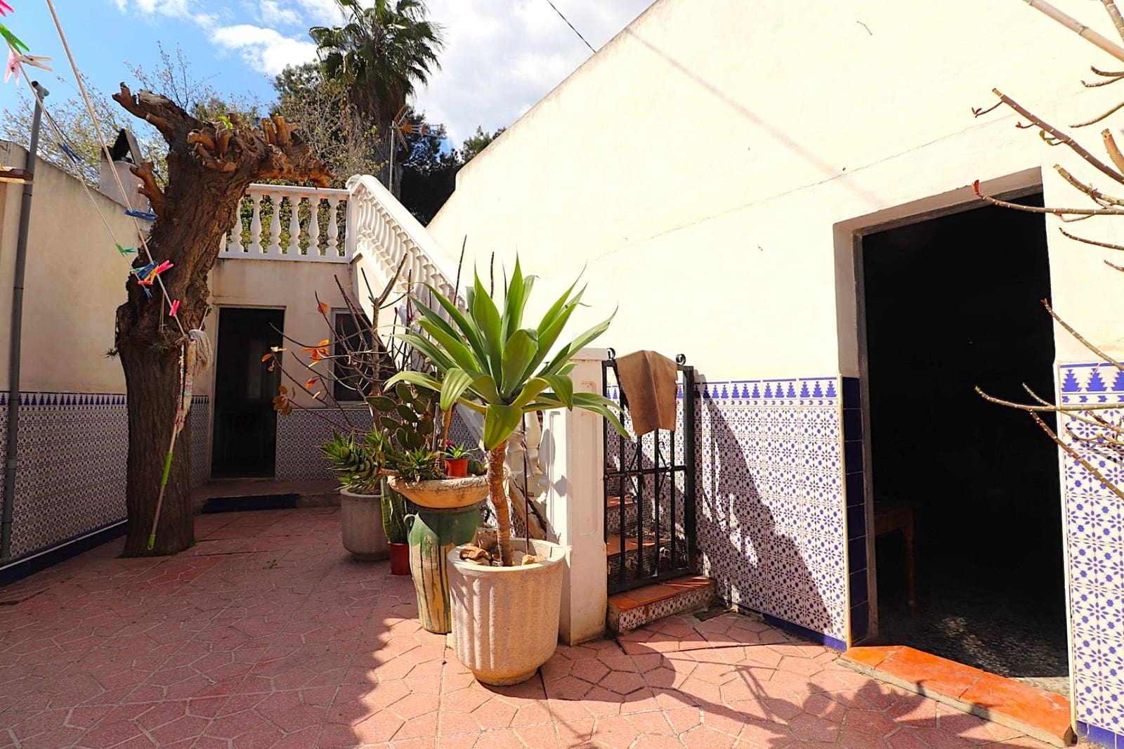 5 bedroom Villa for sale in Rojales - € 168,950 (Ref: 9488852)