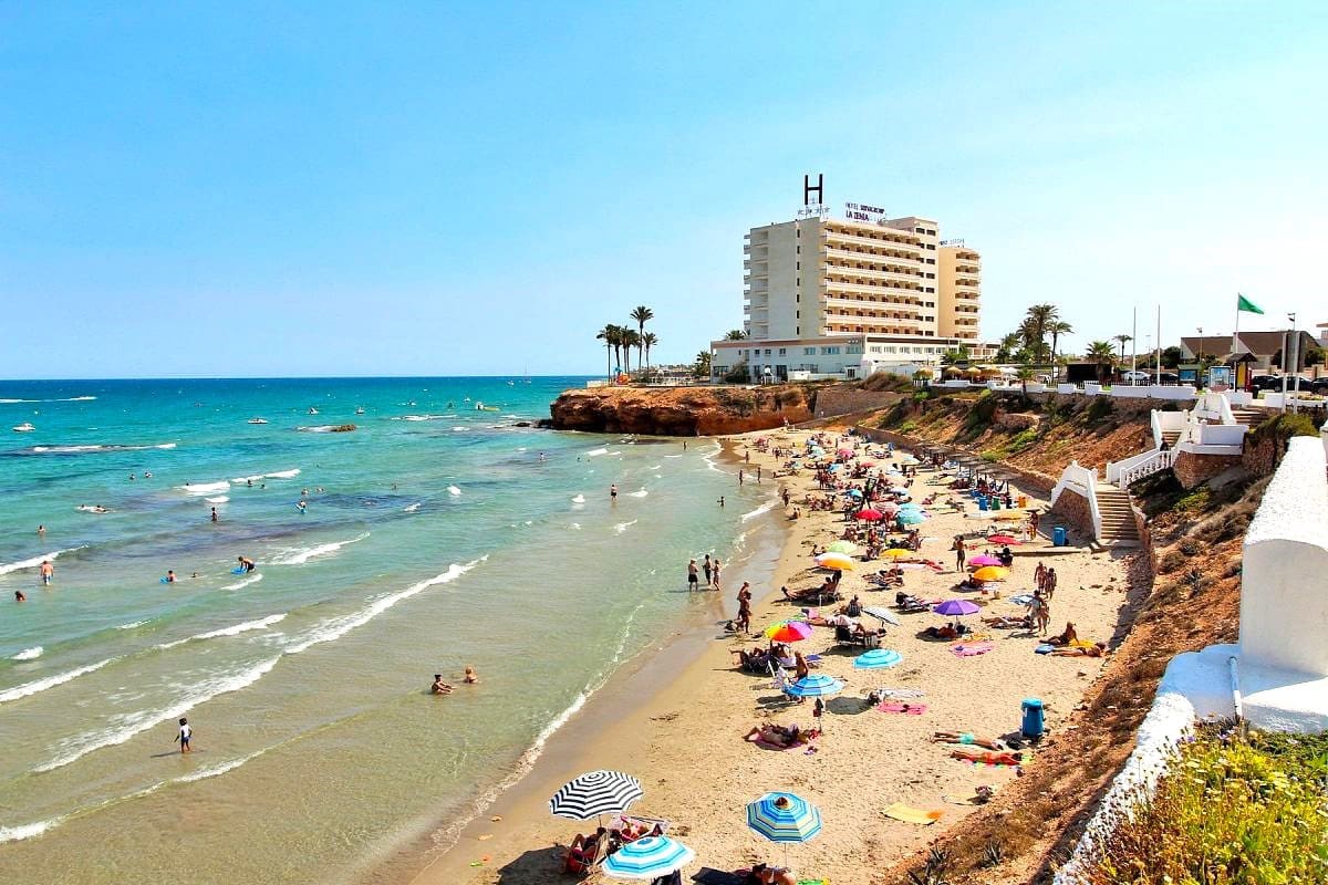 3 slaapkamer Huis te koop in Cabo Roig - € 219.900 (Ref: 9498894)