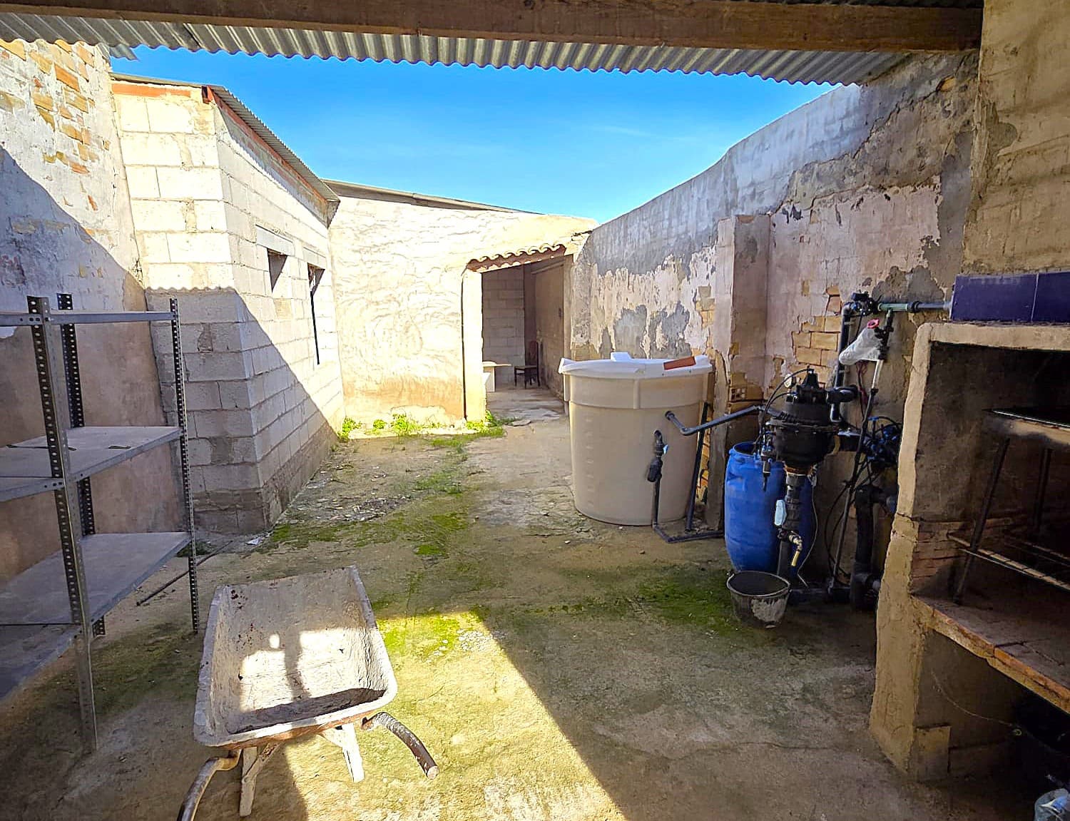 2 bedroom Finca/Country House for sale in Albatera - € 184,990 (Ref: 9498997)