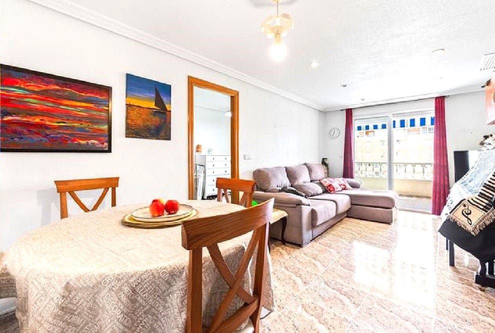 2 makuuhuone Huoneisto myytävänä paikassa Torrevieja - 136 950 € (Ref: 9533326)